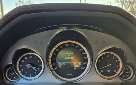 Mercedes-Benz E-Класс, 2011 год, 1 250 000 рублей, 14 фотография