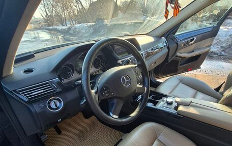 Mercedes-Benz E-Класс, 2011 год, 1 250 000 рублей, 12 фотография