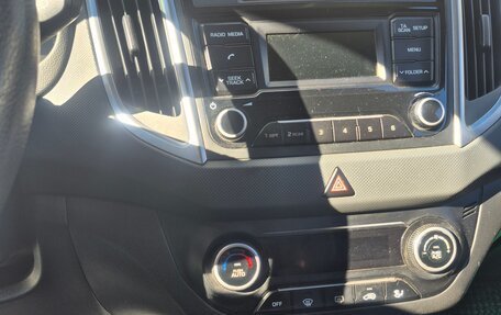 Hyundai Creta I рестайлинг, 2018 год, 1 400 000 рублей, 4 фотография