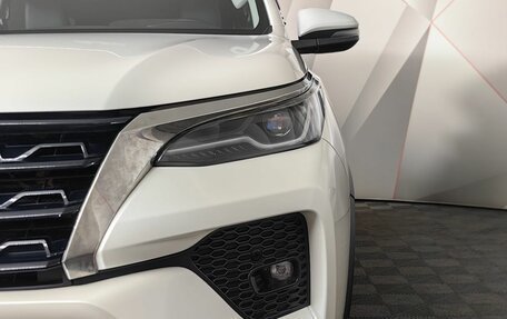 Toyota Fortuner II, 2021 год, 5 199 900 рублей, 10 фотография