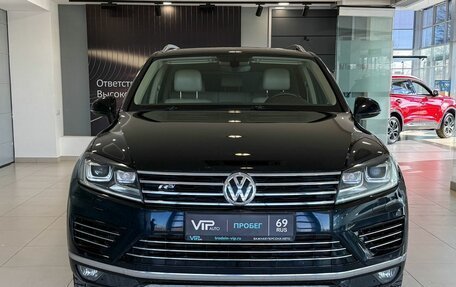 Volkswagen Touareg III, 2016 год, 3 247 000 рублей, 2 фотография