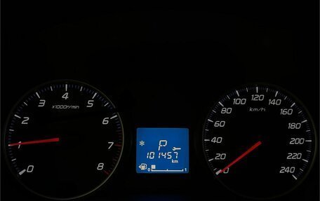 Mitsubishi Outlander III рестайлинг 3, 2018 год, 1 990 000 рублей, 13 фотография