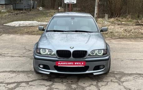 BMW 3 серия, 2003 год, 900 000 рублей, 2 фотография