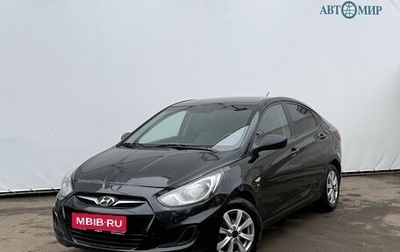 Hyundai Solaris II рестайлинг, 2013 год, 700 000 рублей, 1 фотография