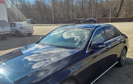 Mercedes-Benz E-Класс, 2016 год, 2 850 000 рублей, 5 фотография