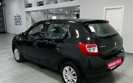 Renault Sandero II рестайлинг, 2015 год, 850 000 рублей, 5 фотография