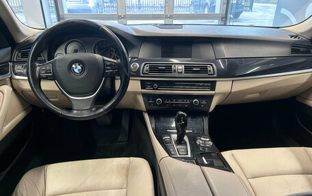 BMW 5 серия, 2012 год, 1 350 000 рублей, 7 фотография