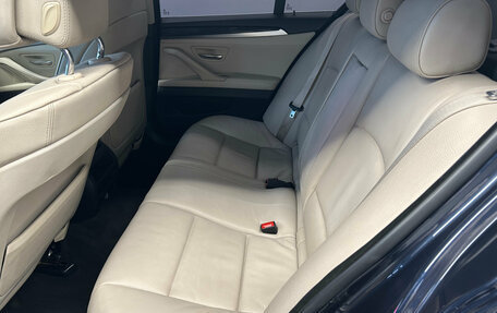 BMW 5 серия, 2012 год, 1 350 000 рублей, 9 фотография