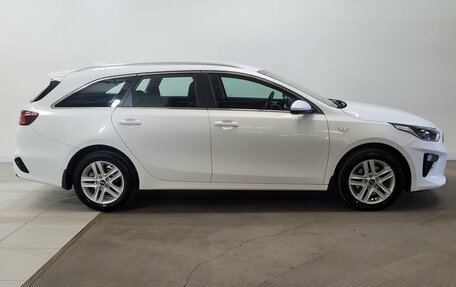 KIA cee'd III, 2021 год, 1 780 000 рублей, 5 фотография