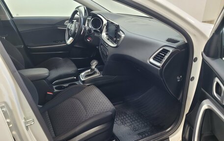 KIA cee'd III, 2021 год, 1 780 000 рублей, 9 фотография