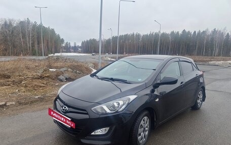 Hyundai i30 II рестайлинг, 2012 год, 820 000 рублей, 3 фотография
