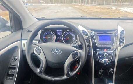 Hyundai i30 II рестайлинг, 2012 год, 820 000 рублей, 6 фотография