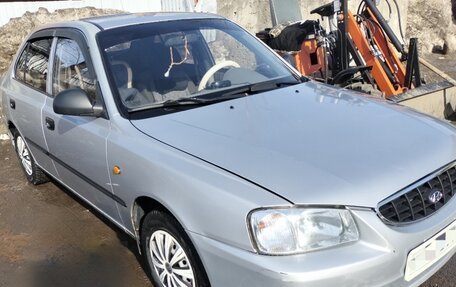 Hyundai Accent II, 2005 год, 330 000 рублей, 3 фотография