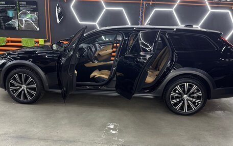 Volvo V90 Cross Country I рестайлинг, 2023 год, 8 150 000 рублей, 2 фотография