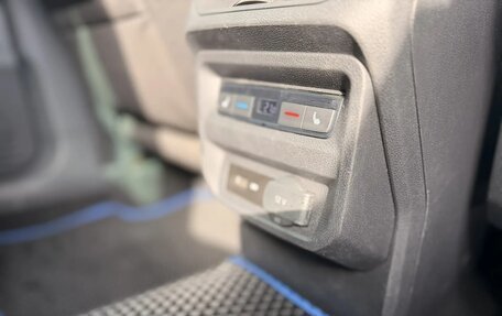 Volkswagen Tiguan II, 2019 год, 2 750 000 рублей, 14 фотография