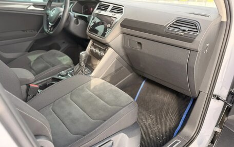 Volkswagen Tiguan II, 2019 год, 2 750 000 рублей, 16 фотография