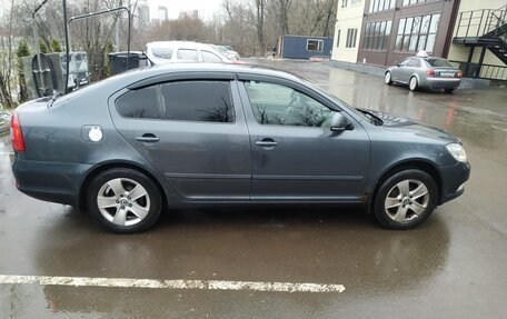 Skoda Octavia, 2010 год, 600 000 рублей, 2 фотография