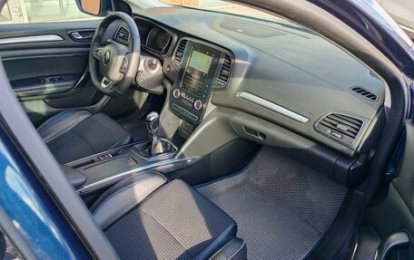 Renault Megane IV, 2017 год, 1 300 000 рублей, 5 фотография