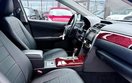 Toyota Camry, 2014 год, 1 899 990 рублей, 16 фотография