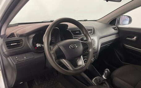 KIA Rio III рестайлинг, 2013 год, 849 000 рублей, 10 фотография