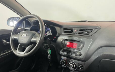 KIA Rio III рестайлинг, 2013 год, 849 000 рублей, 15 фотография