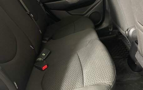 KIA Rio III рестайлинг, 2013 год, 849 000 рублей, 22 фотография