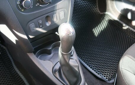 Renault Sandero II рестайлинг, 2020 год, 1 299 000 рублей, 20 фотография