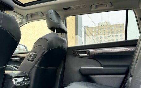 Toyota Highlander, 2026 год, 5 435 000 рублей, 21 фотография