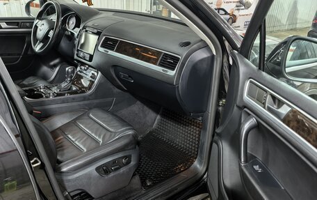 Volkswagen Touareg III, 2012 год, 2 300 000 рублей, 11 фотография