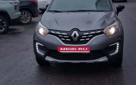 Renault Kaptur I рестайлинг, 2021 год, 1 500 000 рублей, 2 фотография