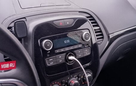 Renault Kaptur I рестайлинг, 2021 год, 1 500 000 рублей, 6 фотография