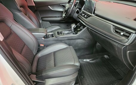 Chery Tiggo 8 Pro, 2021 год, 2 049 000 рублей, 12 фотография