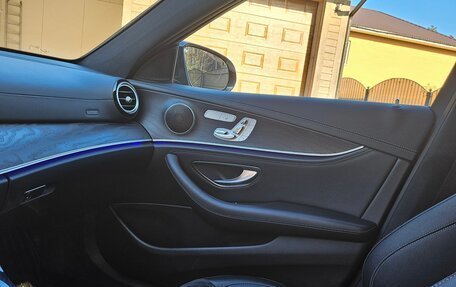 Mercedes-Benz E-Класс, 2016 год, 2 790 000 рублей, 5 фотография