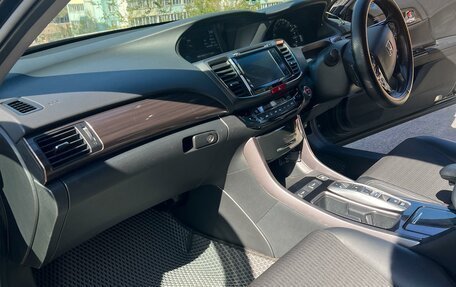 Honda Accord IX рестайлинг, 2017 год, 2 200 000 рублей, 9 фотография