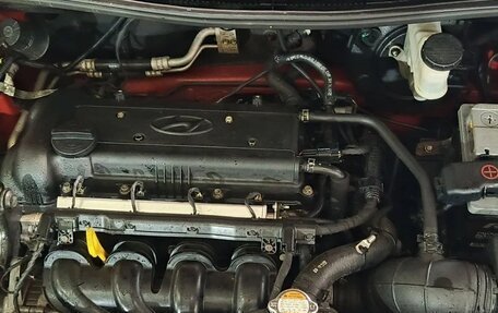 Hyundai Solaris II рестайлинг, 2012 год, 650 000 рублей, 15 фотография