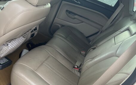 Cadillac SRX II рестайлинг, 2011 год, 1 200 000 рублей, 6 фотография