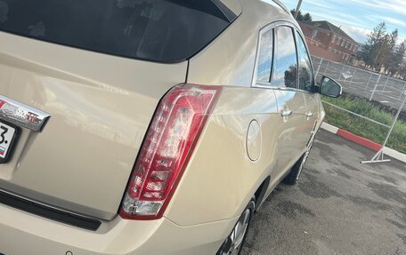 Cadillac SRX II рестайлинг, 2011 год, 1 200 000 рублей, 5 фотография