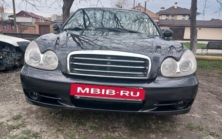 Hyundai Sonata IV рестайлинг, 2004 год, 260 000 рублей, 2 фотография