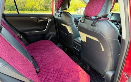 Toyota RAV4, 2019 год, 3 200 000 рублей, 34 фотография