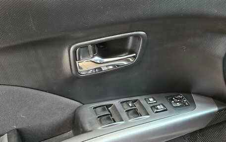 Mitsubishi Outlander III рестайлинг 3, 2008 год, 549 000 рублей, 15 фотография