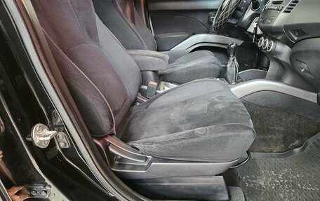 Mitsubishi Outlander III рестайлинг 3, 2008 год, 549 000 рублей, 11 фотография