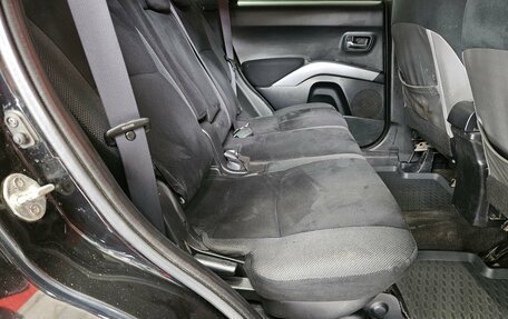 Mitsubishi Outlander III рестайлинг 3, 2008 год, 549 000 рублей, 12 фотография