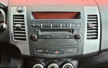 Mitsubishi Outlander III рестайлинг 3, 2008 год, 549 000 рублей, 13 фотография