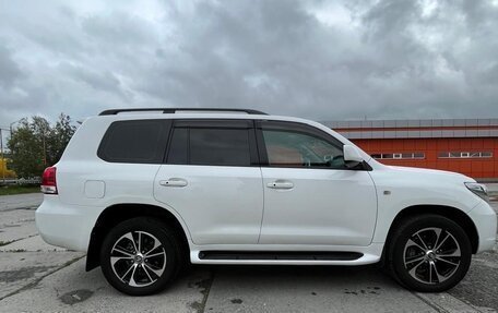 Toyota Land Cruiser 200, 2011 год, 3 500 000 рублей, 3 фотография