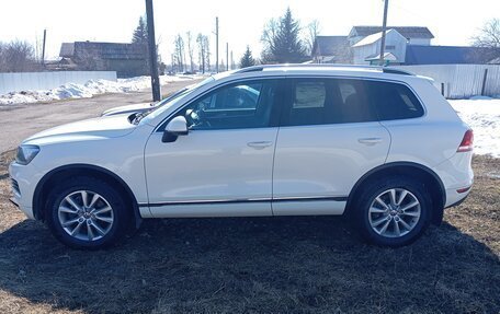 Volkswagen Touareg III, 2011 год, 1 800 000 рублей, 6 фотография