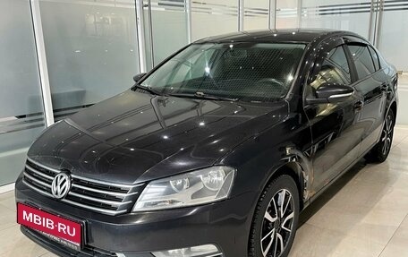Volkswagen Passat B7, 2011 год, 679 000 рублей, 1 фотография