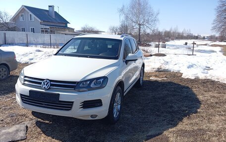 Volkswagen Touareg III, 2011 год, 1 800 000 рублей, 7 фотография