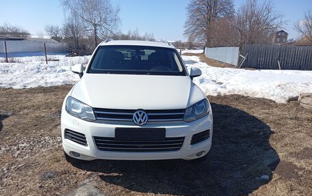 Volkswagen Touareg III, 2011 год, 1 800 000 рублей, 8 фотография