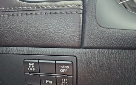 Mazda 6, 2017 год, 2 300 000 рублей, 17 фотография