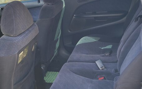 Honda Stream I рестайлинг, 2002 год, 580 000 рублей, 12 фотография